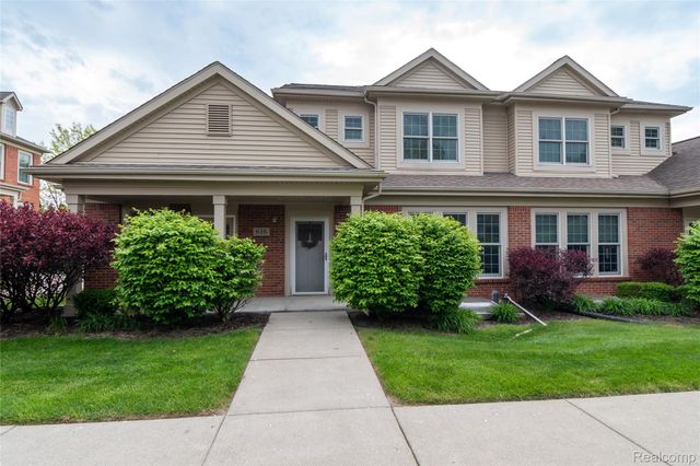 616 Superior Boulevard, Wyandotte, MI 48192