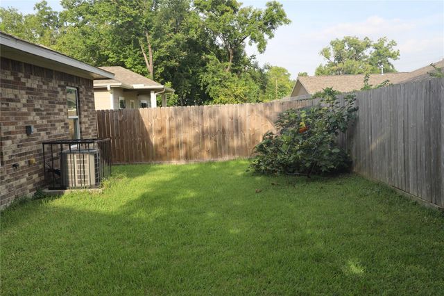 7970 Booker Street, Houston, TX 77028