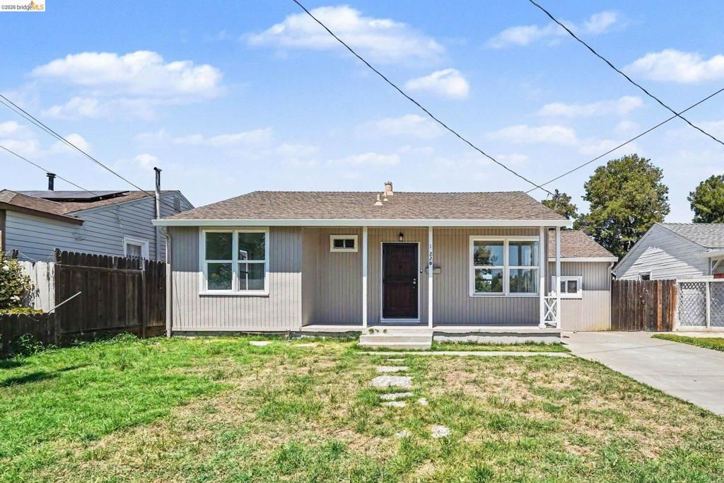 Image 1 of property listing at 1220 W 7Th St, Antioch, CA 94509