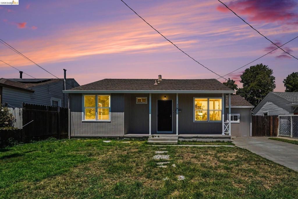Image 2 of property listing at 1220 W 7Th St, Antioch, CA 94509
