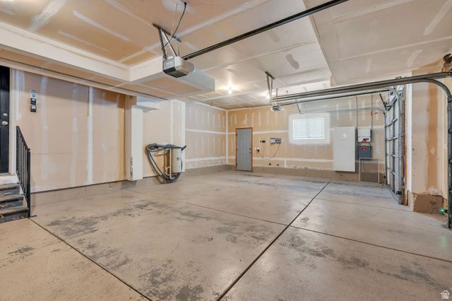 10552 S CREST HAVEN CT, South Jordan, UT 84095