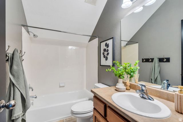 10552 S CREST HAVEN CT, South Jordan, UT 84095