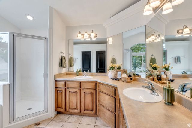 10552 S CREST HAVEN CT, South Jordan, UT 84095