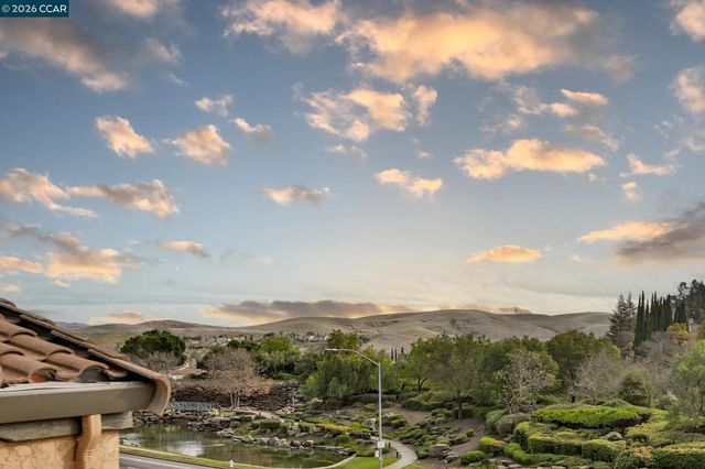 440 Bollinger Canyon Ln. 396, San Ramon, CA 94583