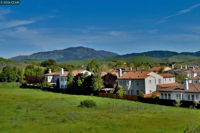 440 Bollinger Canyon Ln. 396, San Ramon, CA 94583