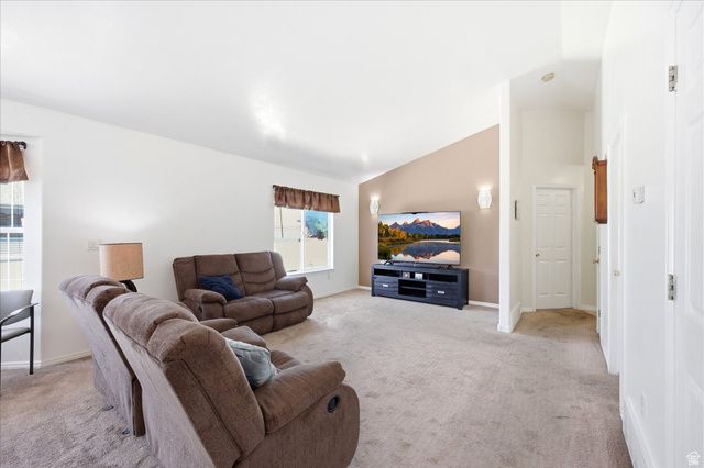 55 E 600 S, Kaysville, UT 84037