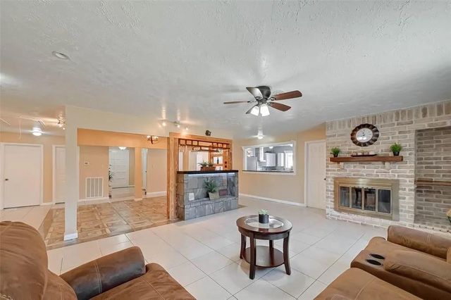 10431 Odessa Drive, Sugar Land, TX 77498