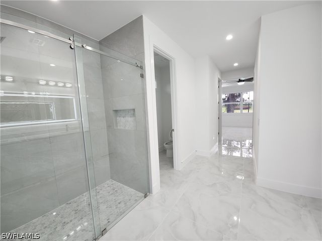 3983 33rd AVE NE, Naples, FL 34120