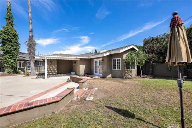 13532 Flint, Santa Ana, CA 92705