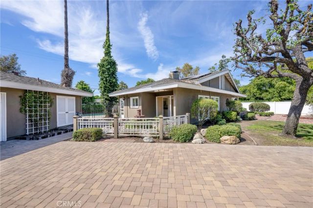 13532 Flint, Santa Ana, CA 92705