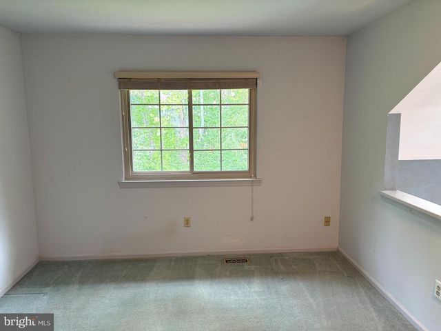 475 BROWN BRIAR CIR, Horsham, PA 19044