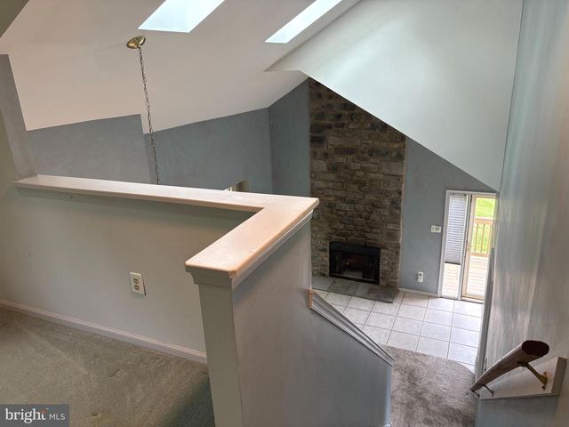 475 BROWN BRIAR CIR, Horsham, PA 19044