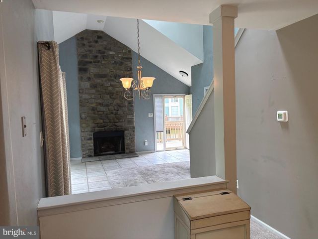475 BROWN BRIAR CIR, Horsham, PA 19044
