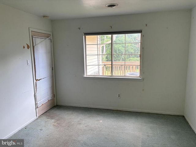 475 BROWN BRIAR CIR, Horsham, PA 19044