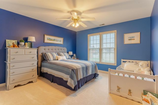 8200 Clearview Drive, Newburgh, IN 47630