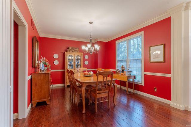 8200 Clearview Drive, Newburgh, IN 47630