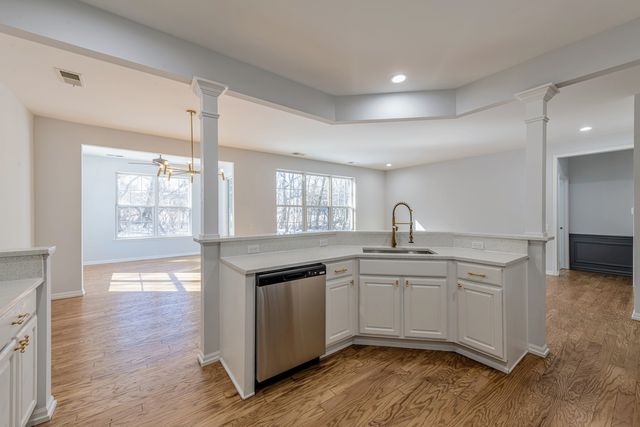 12334 Daphne Drive, Huntley, IL 60142