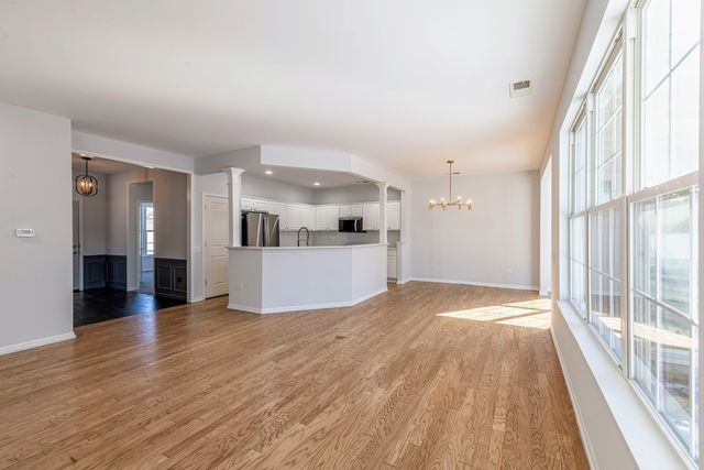 12334 Daphne Drive, Huntley, IL 60142