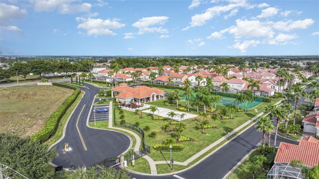 937 TUSCAN HILLS BOULEVARD, Davenport, FL 33897