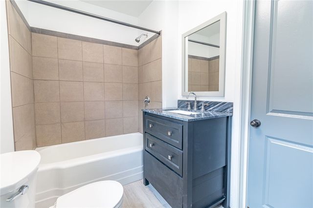 213 Plum St, Plum Boro, PA 15239
