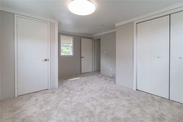 213 Plum St, Plum Boro, PA 15239