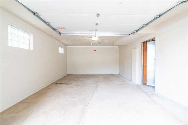 213 Plum St, Plum Boro, PA 15239