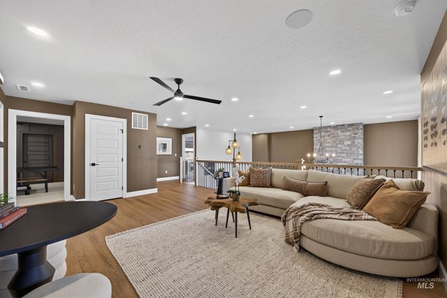 585 E Distributor, Boise, ID 83716