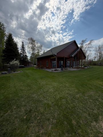1377 Riverside Drive NW, Baudette, MN 56623