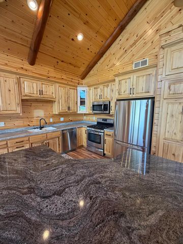 1377 Riverside Drive NW, Baudette, MN 56623