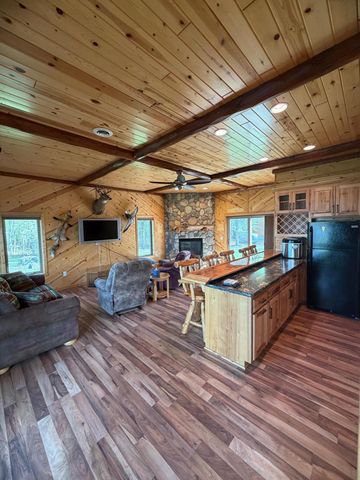 1377 Riverside Drive NW, Baudette, MN 56623