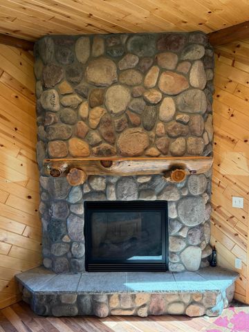 1377 Riverside Drive NW, Baudette, MN 56623
