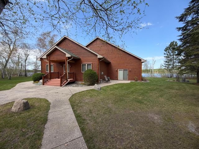 1377 Riverside Drive NW, Baudette, MN 56623