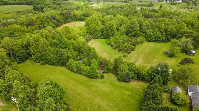 193 Owens Lane, Westfield, NC 27053