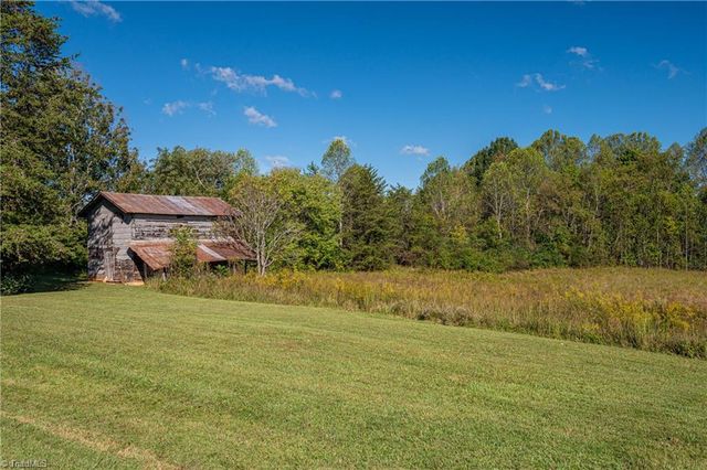193 Owens Lane, Westfield, NC 27053