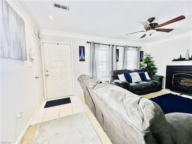 14209 Deloice CRES, Newport News, VA 23602