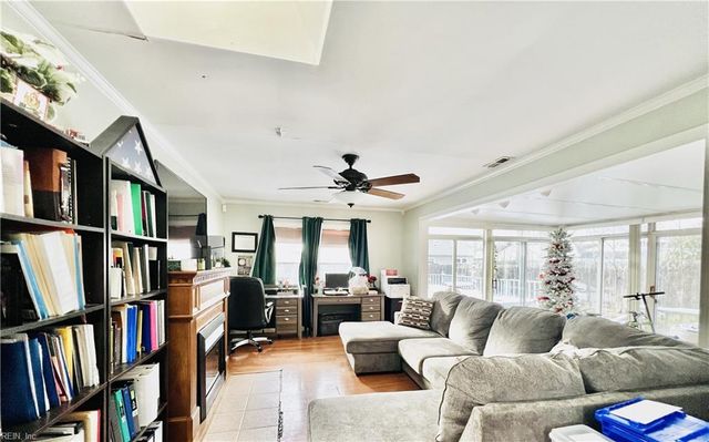 14209 Deloice CRES, Newport News, VA 23602