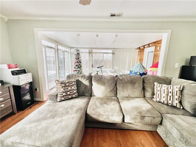 14209 Deloice CRES, Newport News, VA 23602