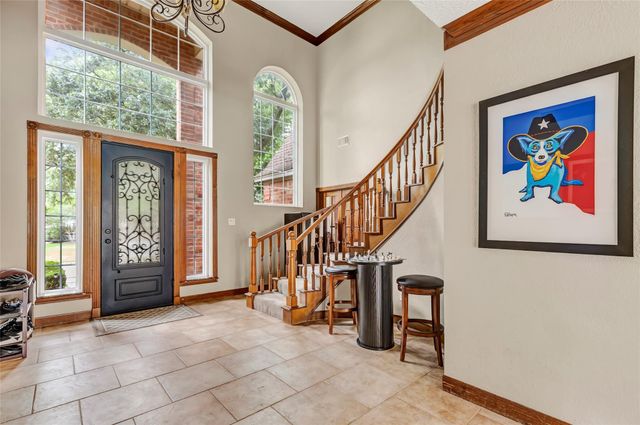 2106 Mountain Lake Drive, Kingwood, TX 77345