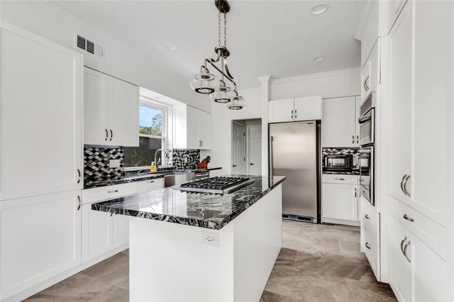 2106 Mountain Lake Drive, Kingwood, TX 77345