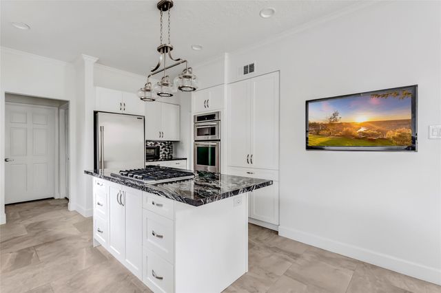 2106 Mountain Lake Drive, Kingwood, TX 77345