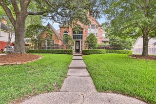 2106 Mountain Lake Drive, Kingwood, TX 77345