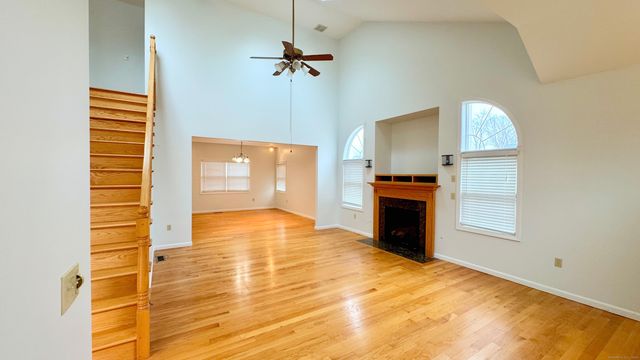 18 Honey Lane, Southington, CT 06489