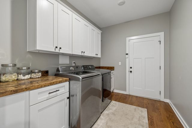 101 Amelia Dr, Bon Aqua, TN 37025