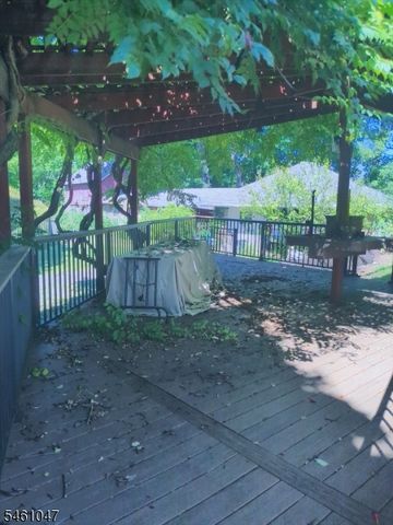265 S Main St 2, Raritan Twp., NJ 08822