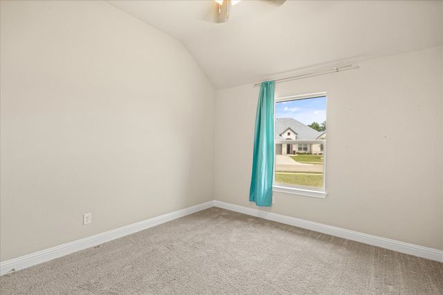 1089 Mickelson Drive, Granbury, TX 76048
