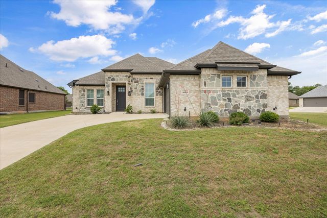 1089 Mickelson Drive, Granbury, TX 76048