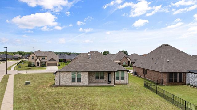 1089 Mickelson Drive, Granbury, TX 76048