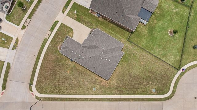 1089 Mickelson Drive, Granbury, TX 76048