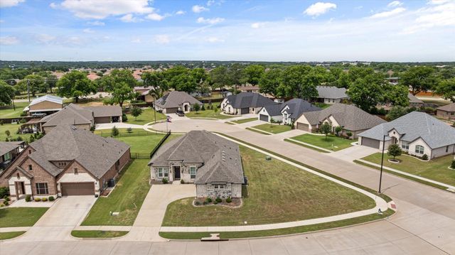 1089 Mickelson Drive, Granbury, TX 76048
