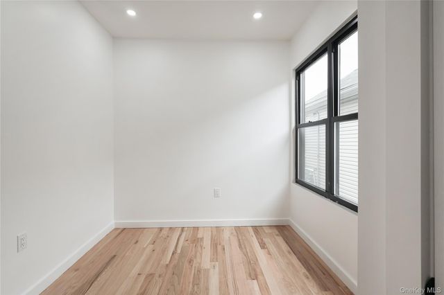 234 E 42nd Street, Brooklyn, NY 11203